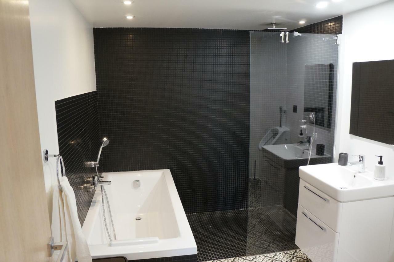 Leisure Apartmens Brasov Exterior photo